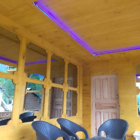 Riverbank Hotel Taobut Neelum Valley Azad Kashmir Taobat Ngoại thất bức ảnh