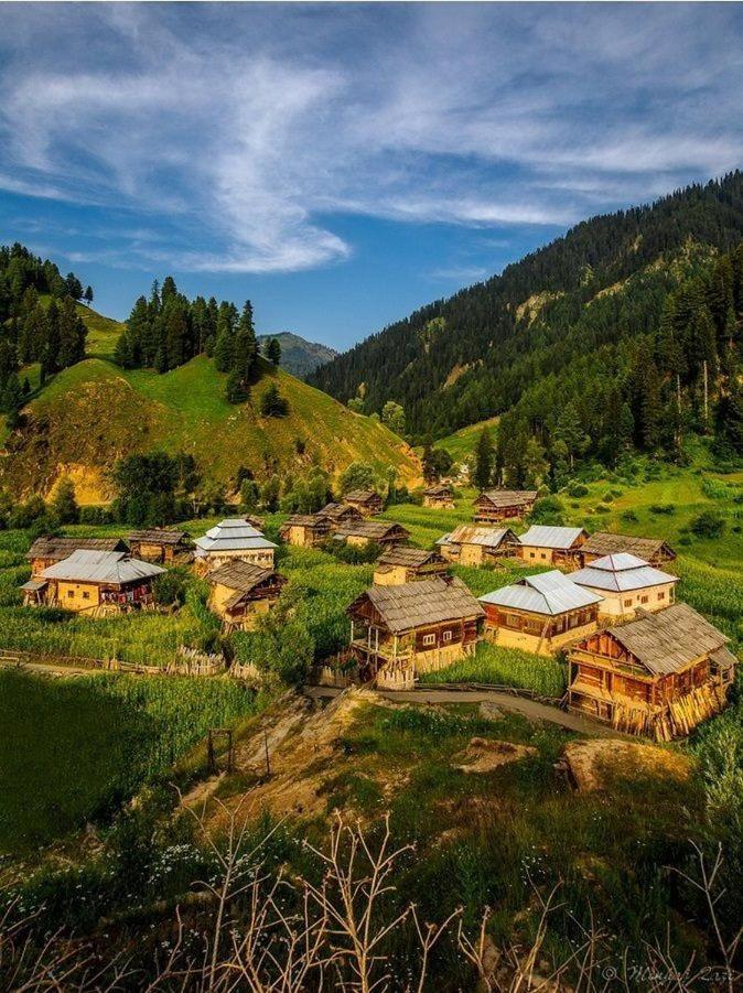 Riverbank Hotel Taobut Neelum Valley Azad Kashmir Taobat Ngoại thất bức ảnh